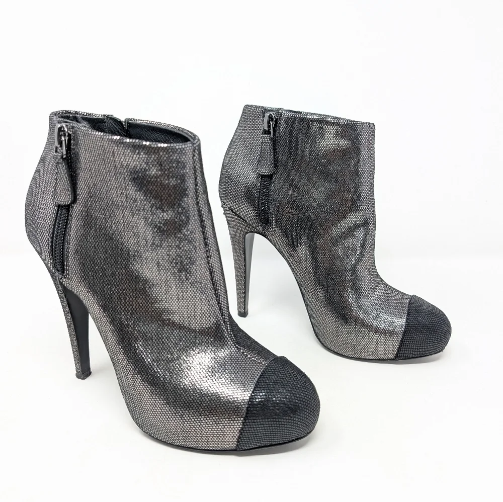 Chanel Silver Cap Toe Ankle Boots CC Size 37 Metallic Logo Booties